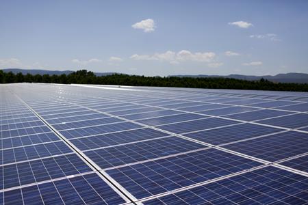 Ingeteam participa en la construcción de la mayor instalación fotovoltaica sobre cubierta de Euskadi