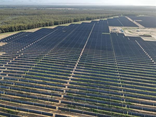 Ingeteam firma un acuerdo de suministro para casi 500MW fotovoltaicos en España con Matrix Renewables